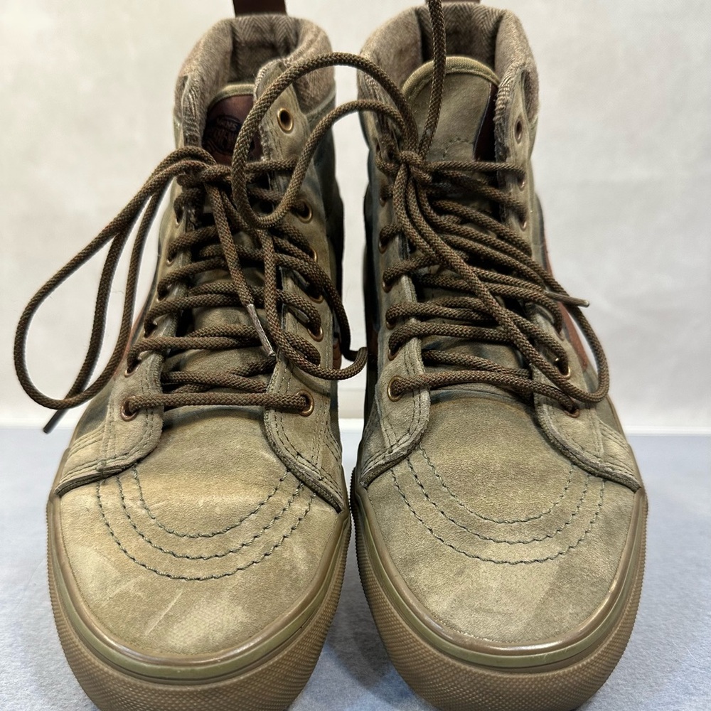 Vans Sk8 Hi MTE DX Ivy Green/Red Suede Boot Size 6.5 (men) Size 8 (women)